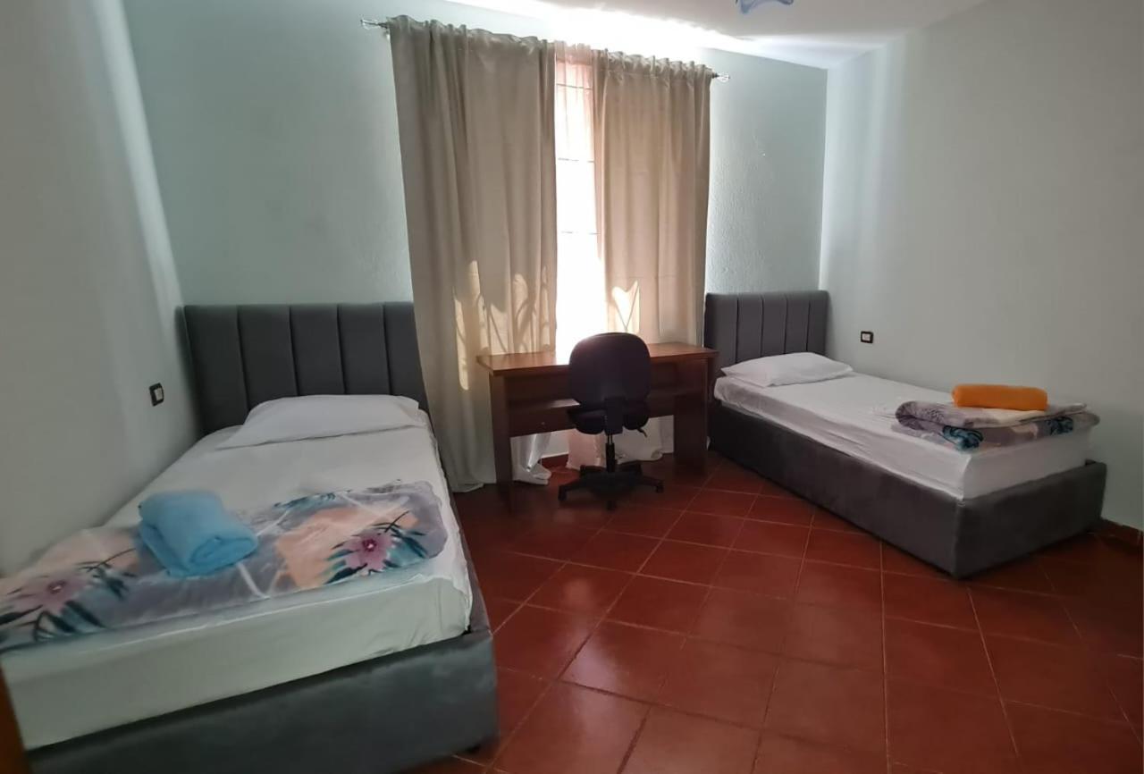 Calmly, Spacious Apartment Next To Usa Embassy Tirana Exterior photo