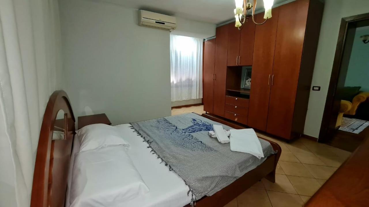 Calmly, Spacious Apartment Next To Usa Embassy Tirana Exterior photo